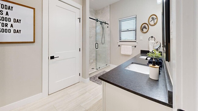 Photo - 100 Moss St Unit SI ID1532879P