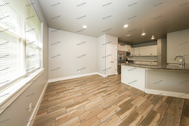 Photo - 3725 Black Forrest Ct
