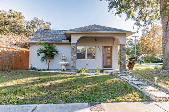 Building Photo - 3208 W Napoleon Ave