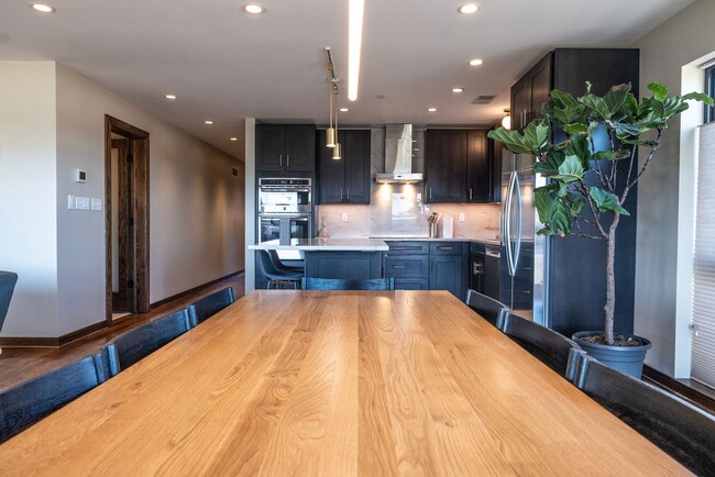 Photo - 4 bed / 4.5 bath flat in South Plaza overl... Apartment Unit GrandA5017 - 1 (lower)