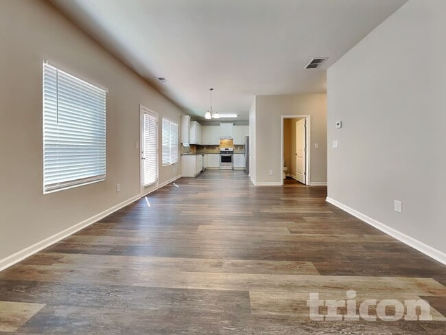 Photo - 4316 Traipse Path