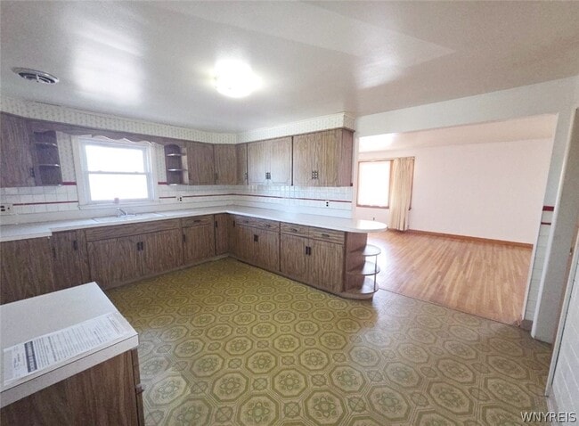 Photo - 181 Willett St