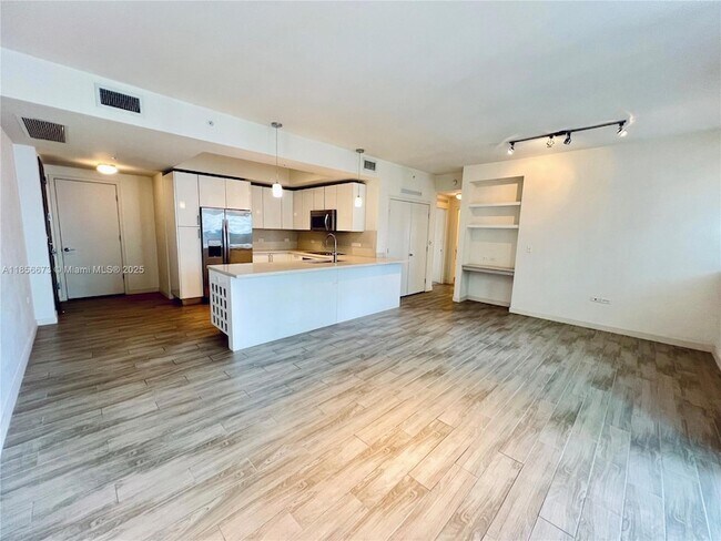 Photo - 999 SW 1st Ave Unit 1414