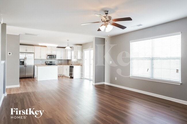 Photo - 1400 Glenwater Dr
