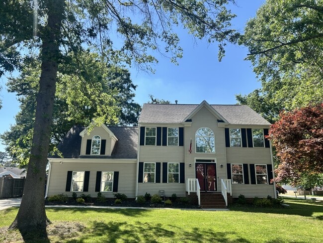 Photo - 800 Stardale Cir