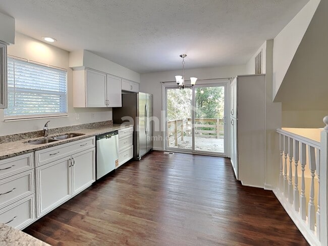 Photo - 5001 Open Meadow Dr