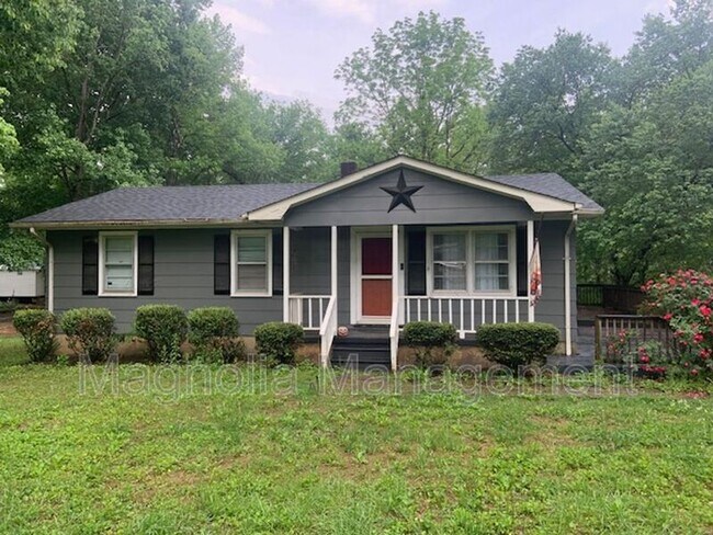 Photo - 471 Shepard Rd