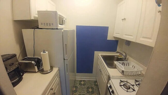 430 E 13th St Unit 5F