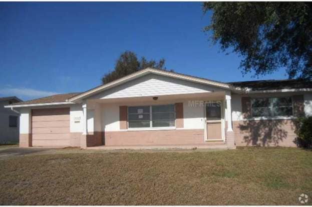 Building Photo - 4711 Mayflower Dr Rental