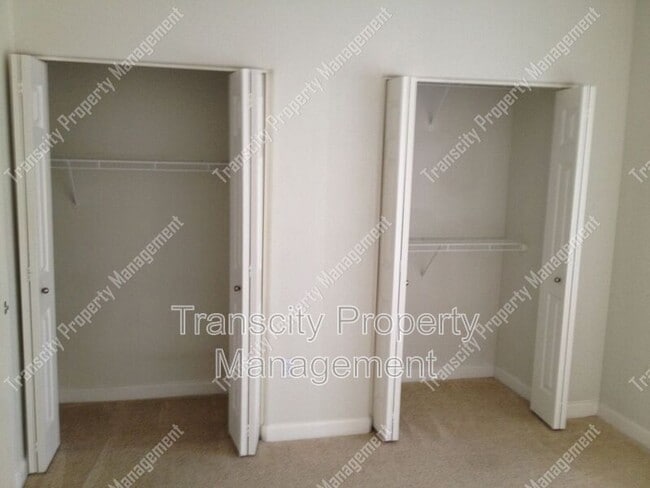 Photo - 4455 E Paradise Vlg Pkwy S