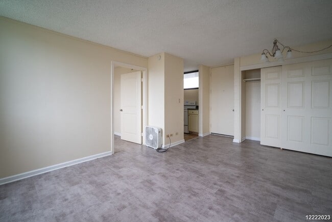 Photo - CONVENIENTLY LOCATED 1BR/1BA/1PKG UNIT IN THE CENTRE COURT CONDOMINIUM IN HALAWA