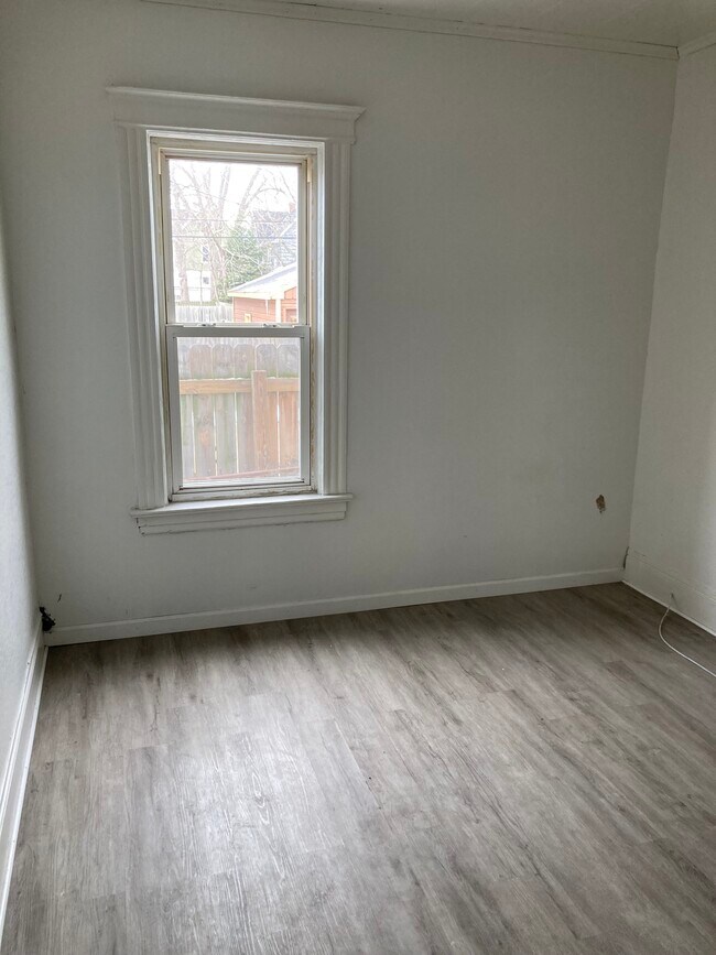 662 Hertel Ave Apartments Unit 2 Buffalo, NY