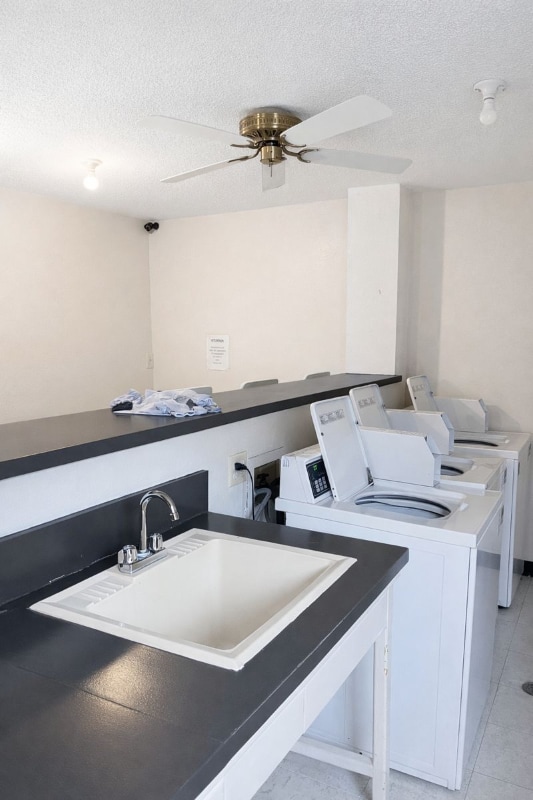 Photo - 410 Oakwood Ave Unit 12