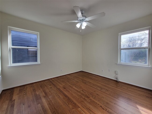 Photo - 1518 Carroll Dr