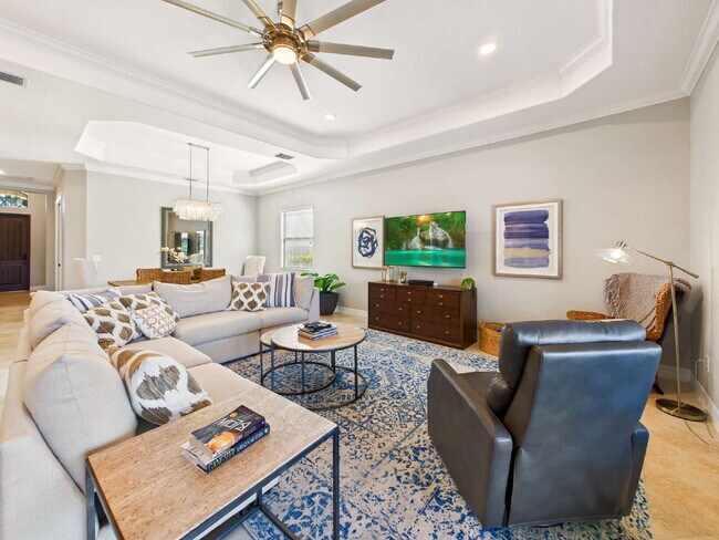 Photo - SEASONAL RENTAL – Available November throu...