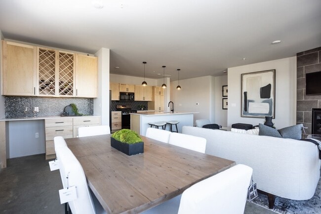The District Lofts