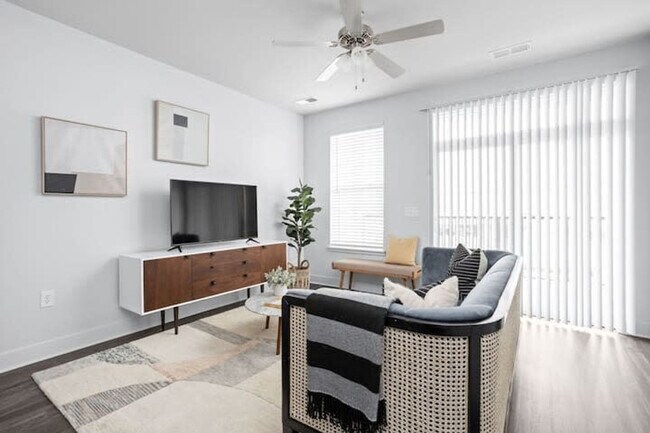 Photo - 8510 Westfield Blvd Unit ID1391807P