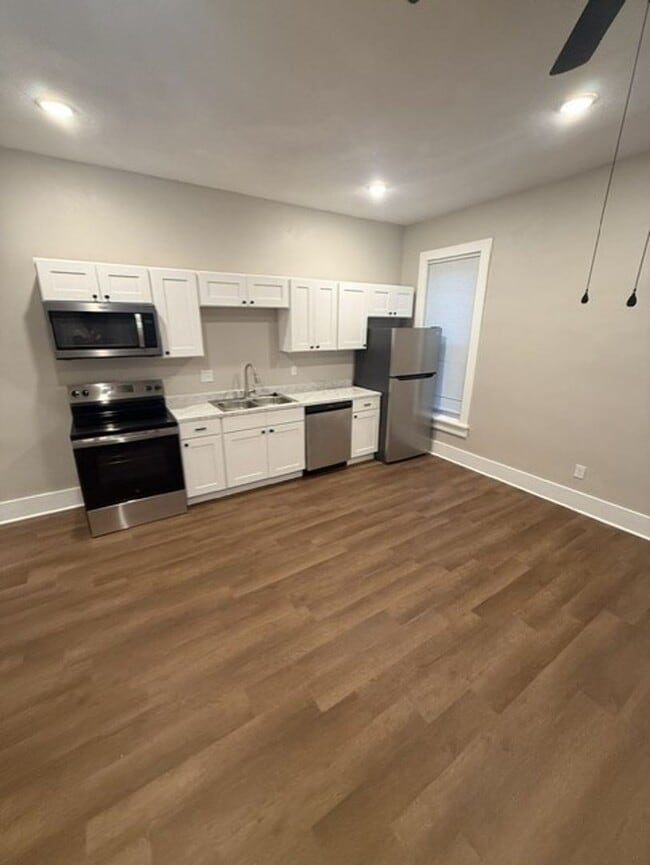 Photo - 622 7th St Unit 622 7th St-A