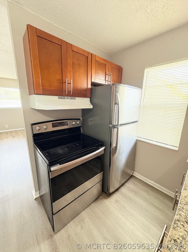 1015 NE 17th Ave Unit 205