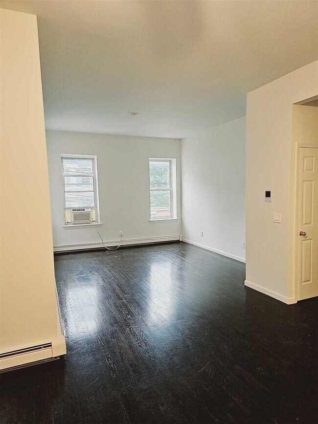 Photo - 183 Union St Unidad 2