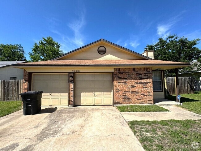Building Photo - 2008 Dickens Dr Rental