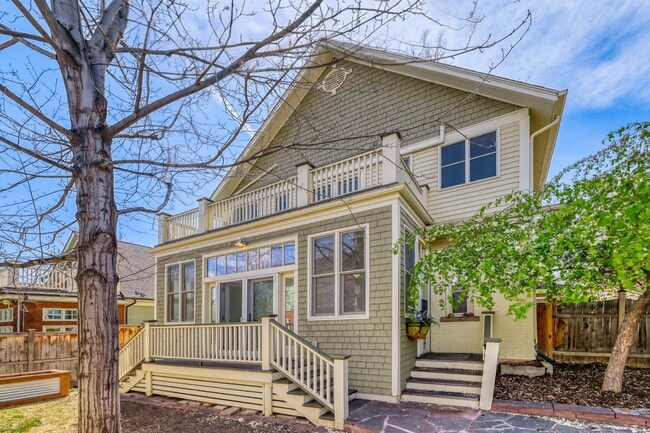 Photo - Gorgeous Victorian Home in Incredible Location - Available NOW!