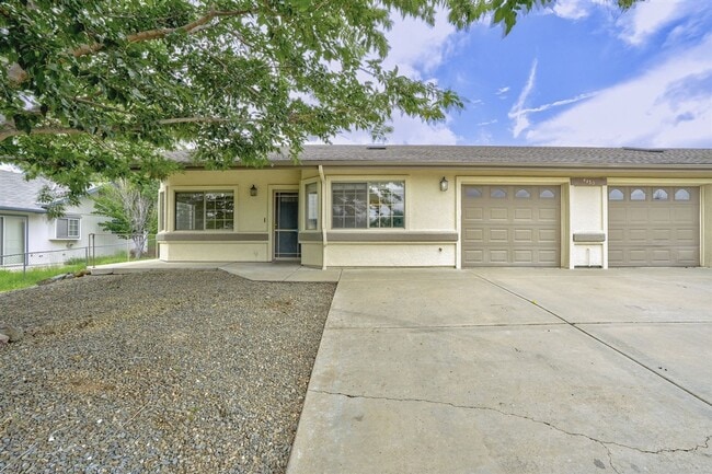 Photo - 4150 N Viewpoint Dr