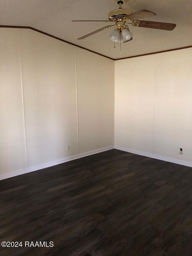 709 Hwy 90 E House House Rental in New Iberia, LA