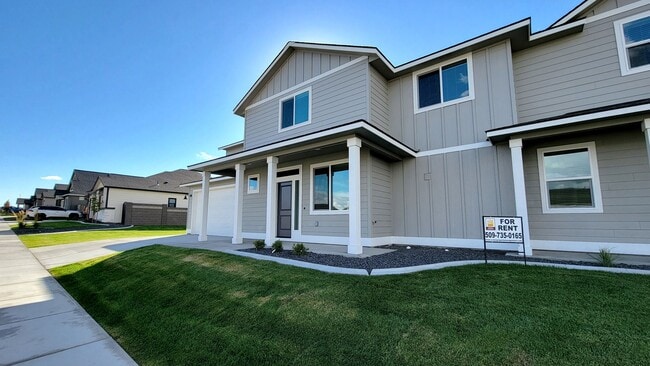 Photo - rent@crownpropertymanagement.com Unit 2553ca "LS BR"