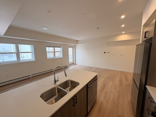 Photo - 8615-8108 108 St NW Unit 314-B