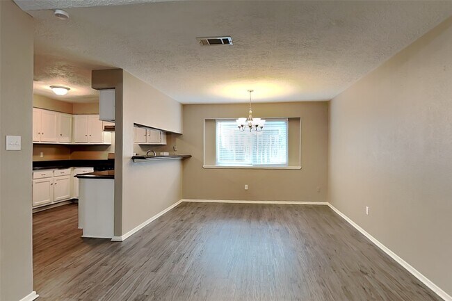 Photo - 9906 Dornoch Dr