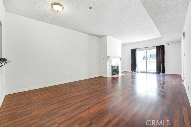Photo - 2905 Montrose Ave Unidad 416