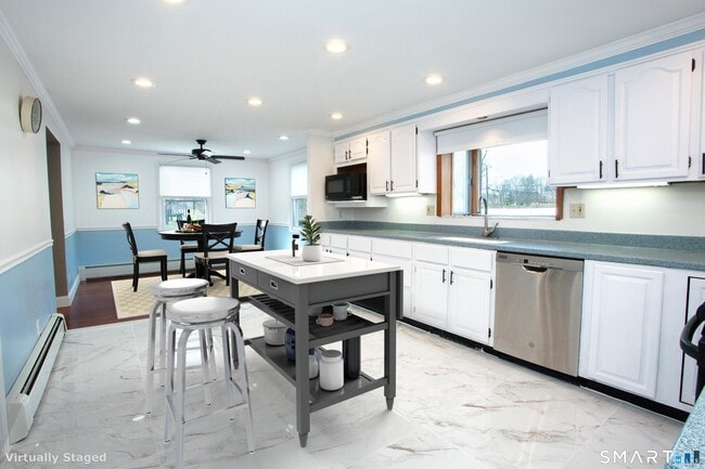 Photo - 1 Valley Crest Dr