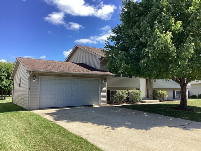 Building Photo - 204 Inverness Trl Rental