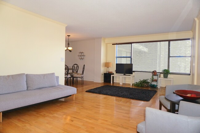 Photo - 44 Strawberry Hill Ave Condo Unit 2