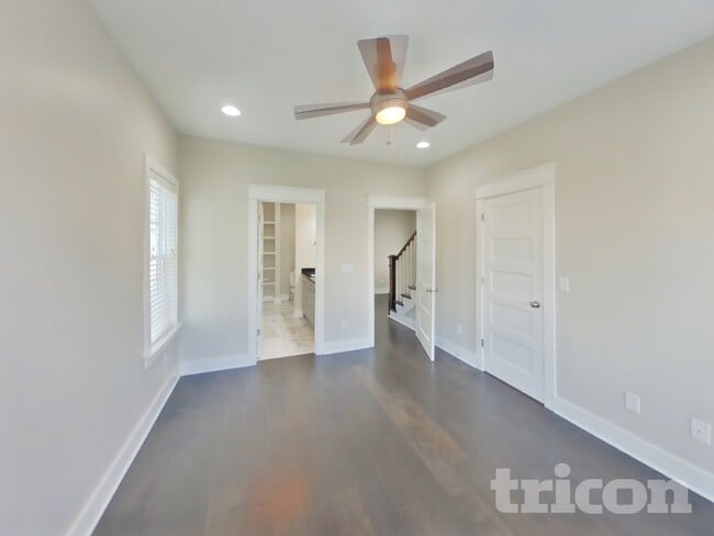 Photo - 1242 Hillwood Private Cove