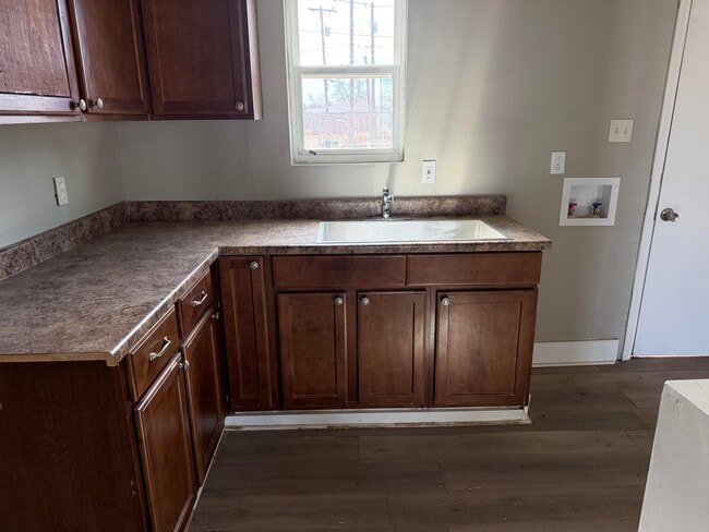 Photo - 2906 Beech Ave