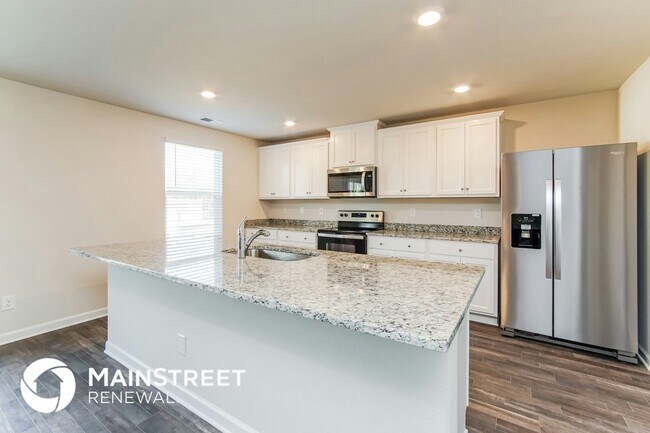 Photo - 216 Indian Summer St