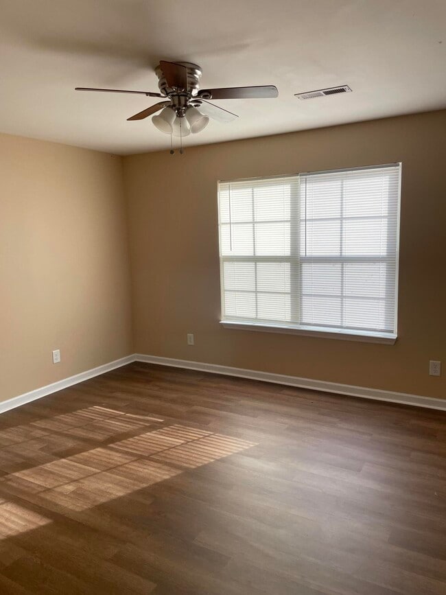 Photo - 2156 Old Harrison Ln