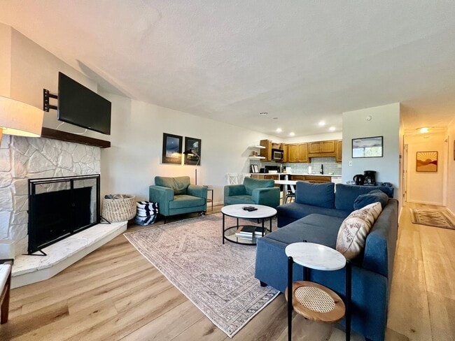 Building Photo - Fantastic Condo in Beautiful Fraser Colorado