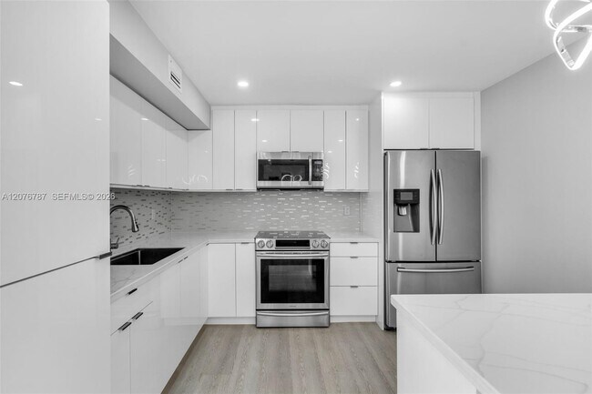 11755 SW 18th St Unit 409
