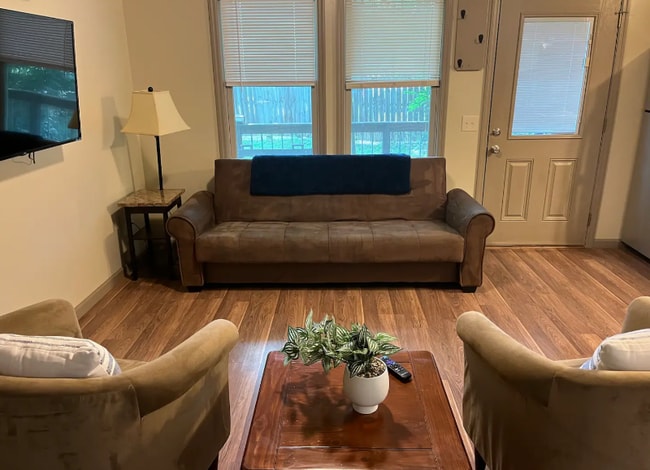 Photo - 123 Voncannon Dr Unit A