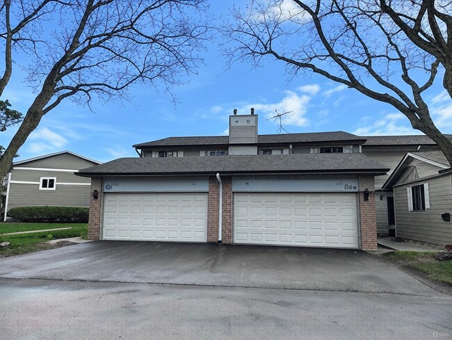 Photo - 693 Mallard Ln Townhome