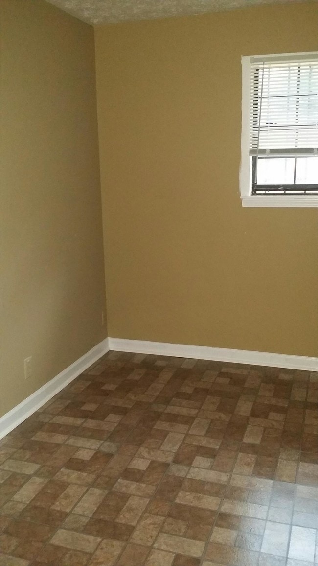 Photo - 2761 Rockdale Dr