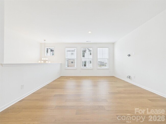 Photo - 3013 Rexton Ln