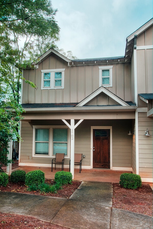 Photo - 1702 Milledge Avenue Ext