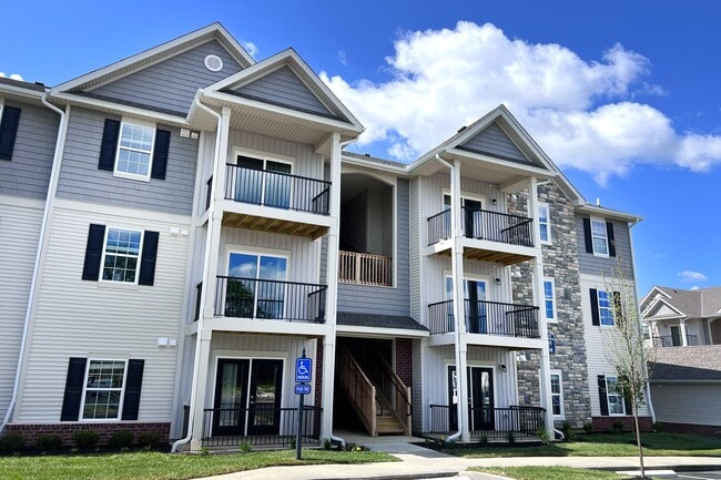 Photo - Hebron Station