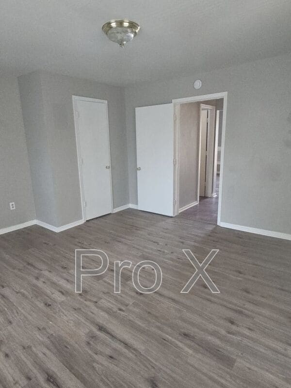 Photo - 1409 S Broadway St