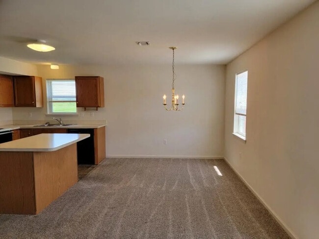 Photo - 1355 Martin Ave