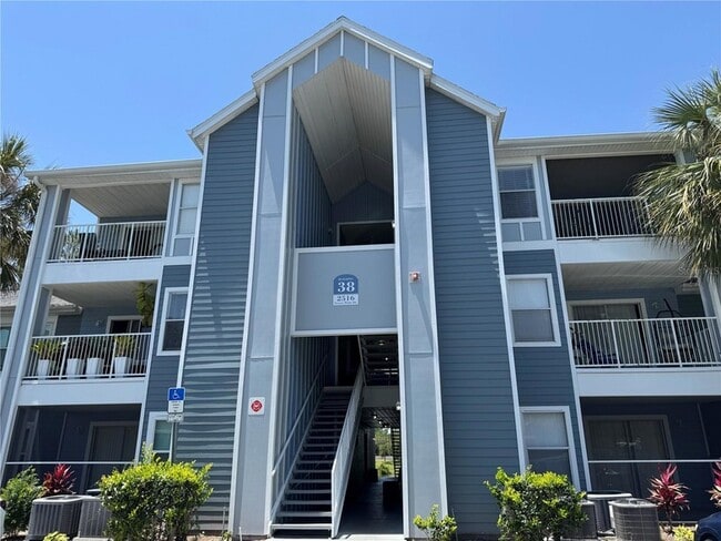 Building Photo - 2516 Grassy Point Dr Unit 210 Rental
